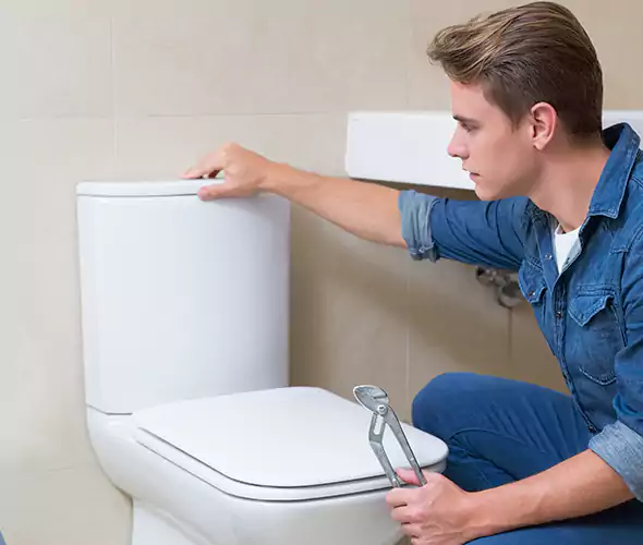 Expert Plumber for Toilet Replacement in Bloomington, CA: Schedule Affordable Toilet Replacement Services with Us